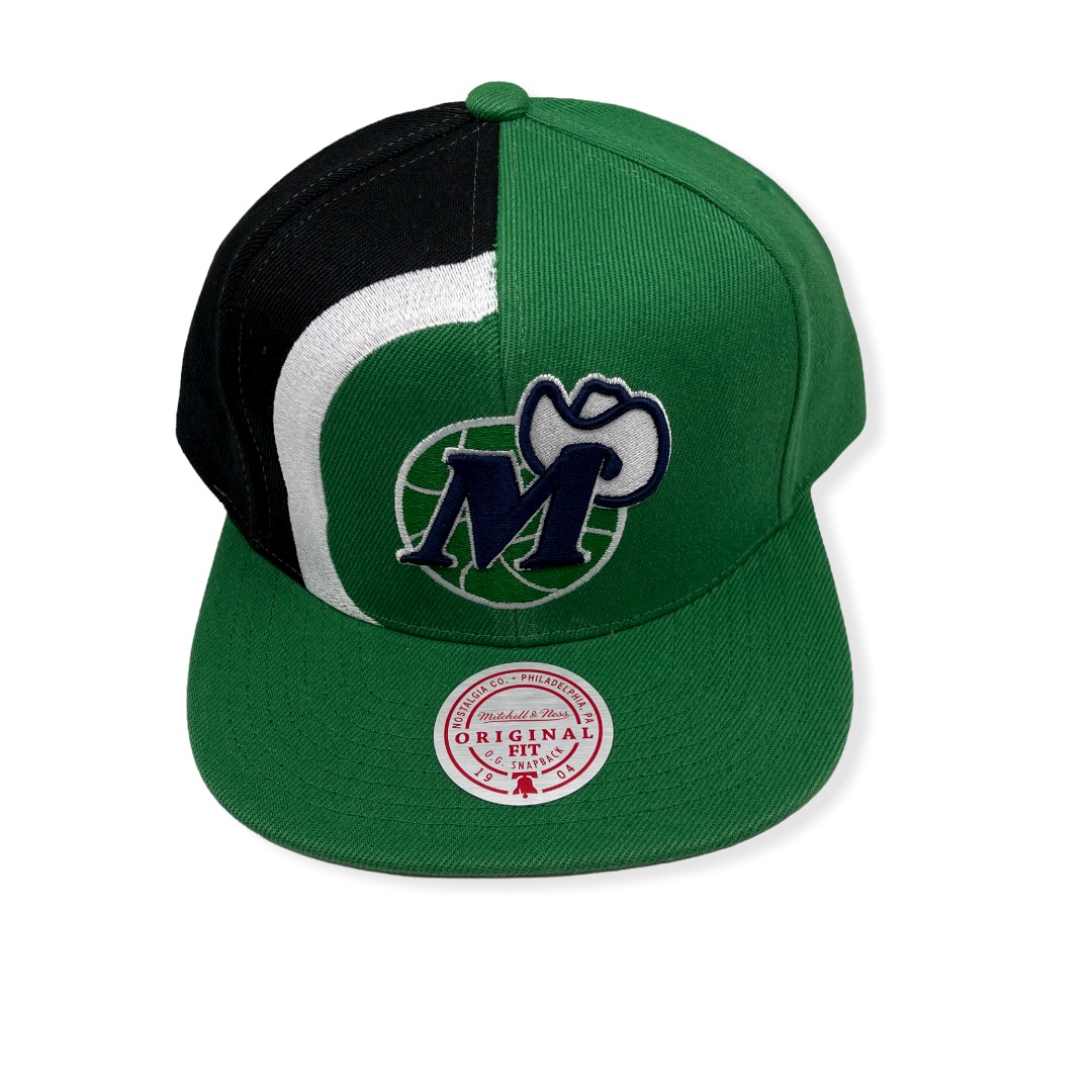 Mitchell & Ness Dallas Mavericks Retroline Green Adjustable Snapback Hat Cap
