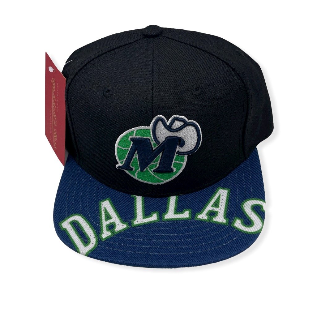 Mitchell & Ness Dallas Mavericks Swingman Pop Hardwood Classics Adjustable Snapback Hat Cap