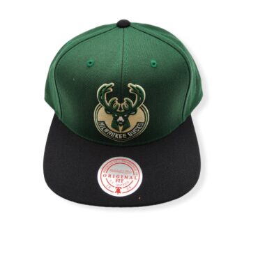 Mitchell & Ness Milwaukee Bucks Wool 2 Tone Green/Black Adjustable Snapback Hat Cap