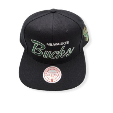 Mitchell & Ness Milwaukee Bucks Team Script 2.0 Adjustable Snapback Hat Cap