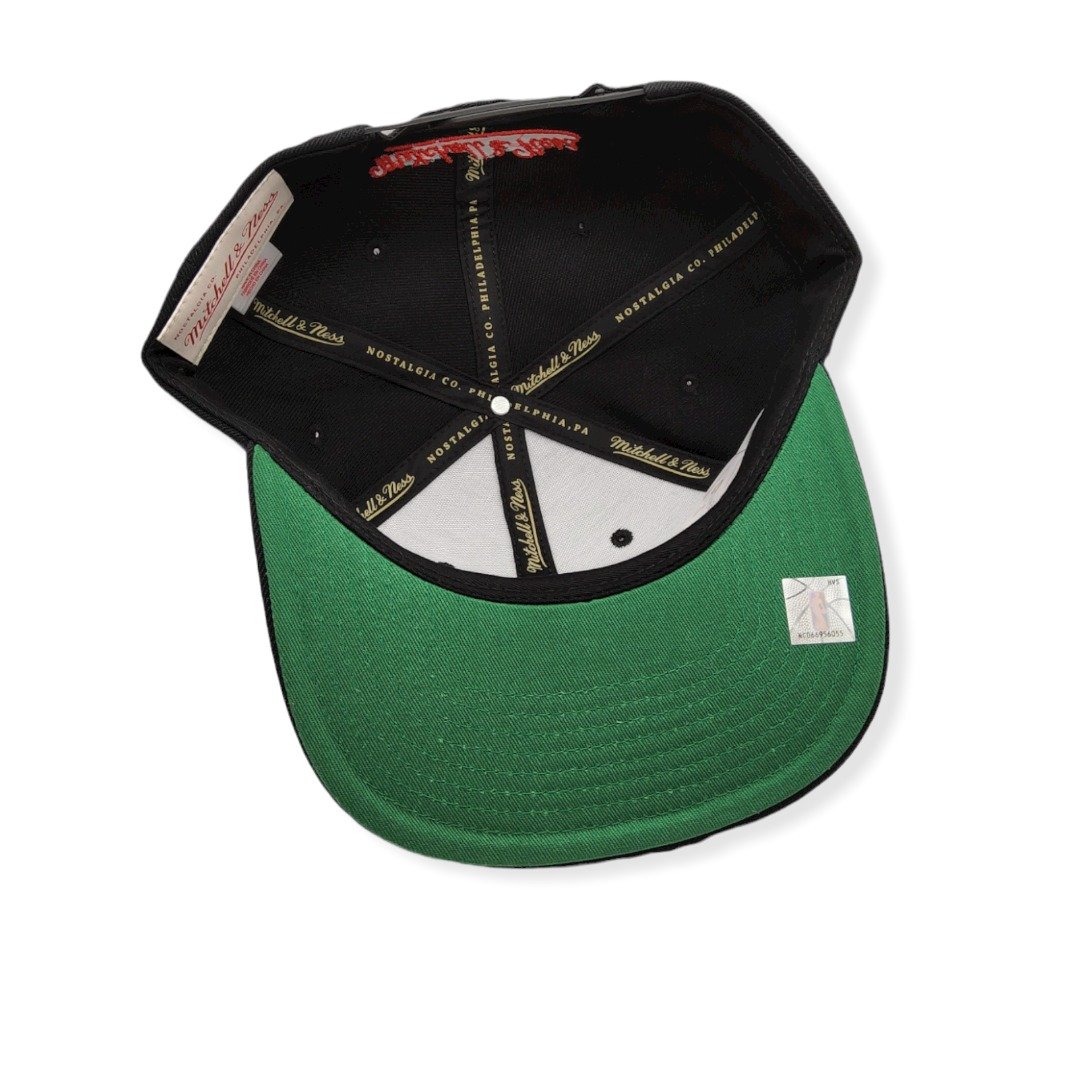 Mitchell & Ness Chicago Bulls 1991-1992 Back to Back Champs Adjustable Snapback Hat Cap