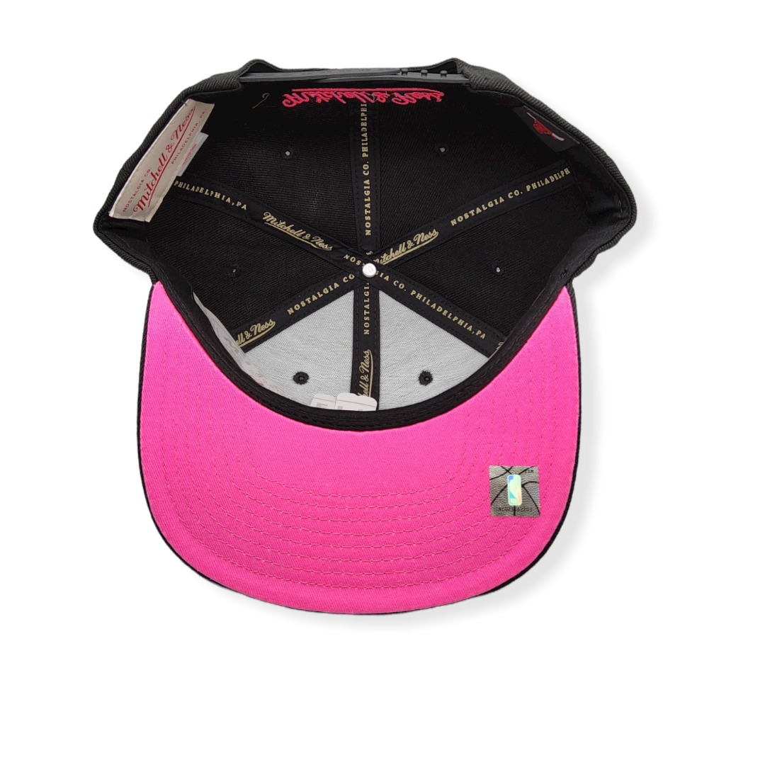 Mitchell & Ness Chicago Bulls Highlighter Team Pop Adjustable Snapback Hat Cap