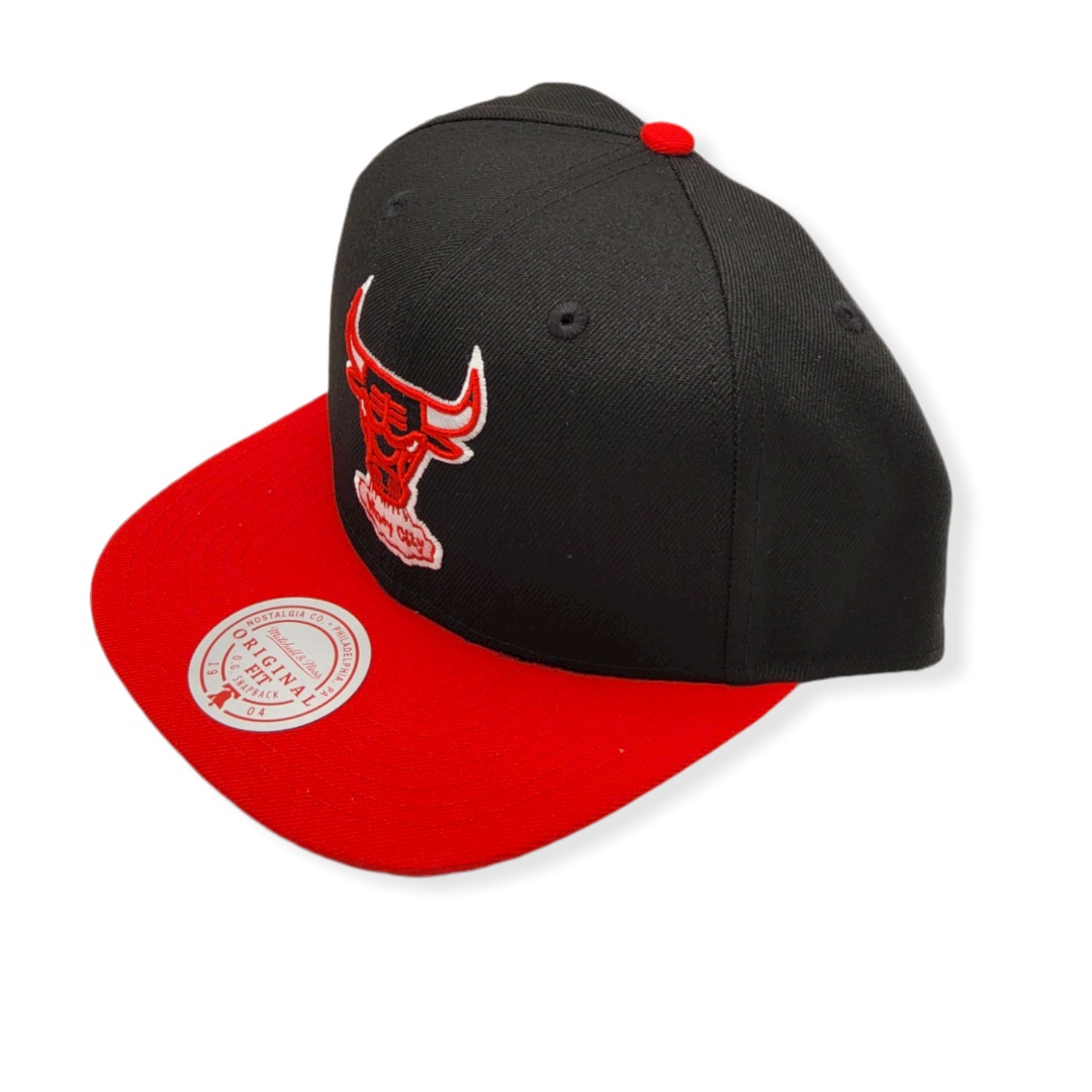 Mitchell & Ness Chicago Bulls Jumbotron Hardwood Classics Black/Red Adjustable Snapback Hat Cap