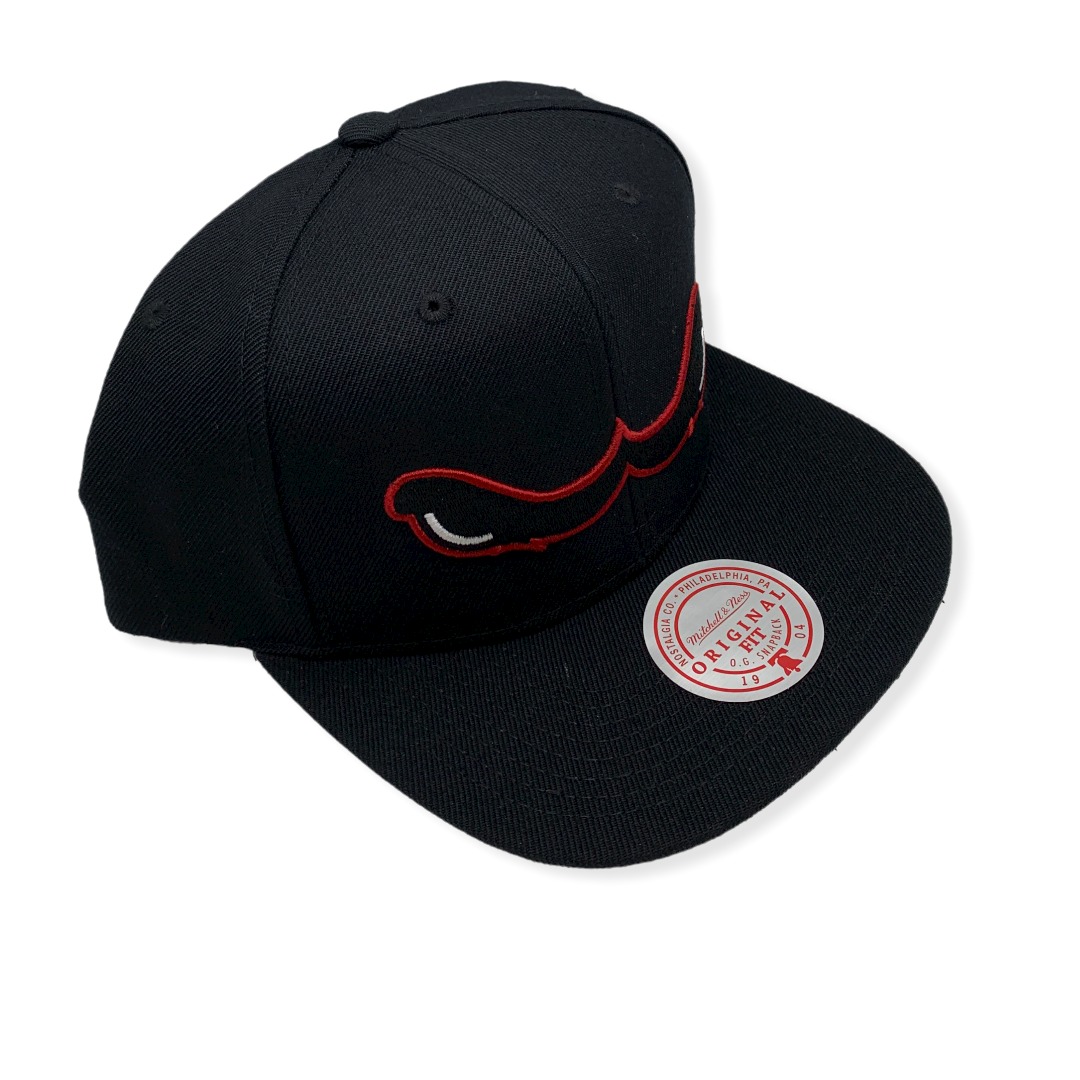 Mitchell & Ness Chicago Bulls Negative Space Chain Adjustable Snapback Hat Cap