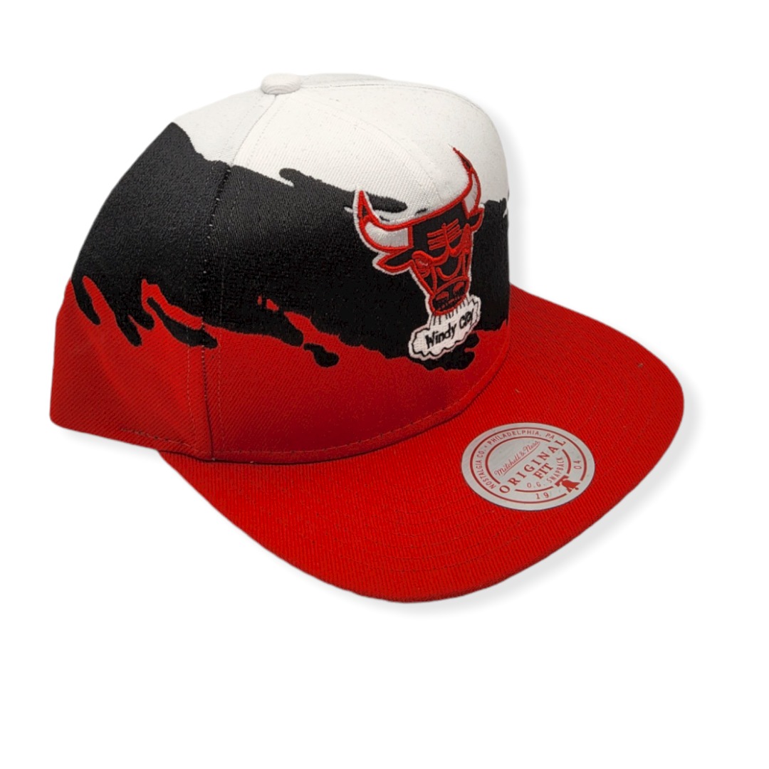 Mitchell & Ness Chicago Bulls Paintbrush Adjustable Snapback Hat Cap