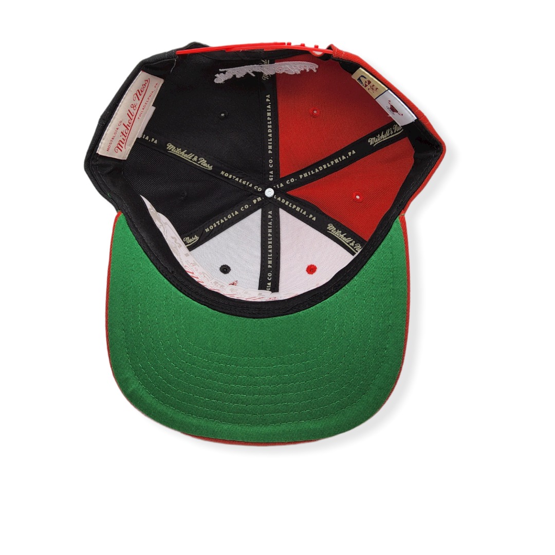 Mitchell & Ness Chicago Bulls Split Crown Hardwood Classics Red Adjustable Snapback Hat Cap