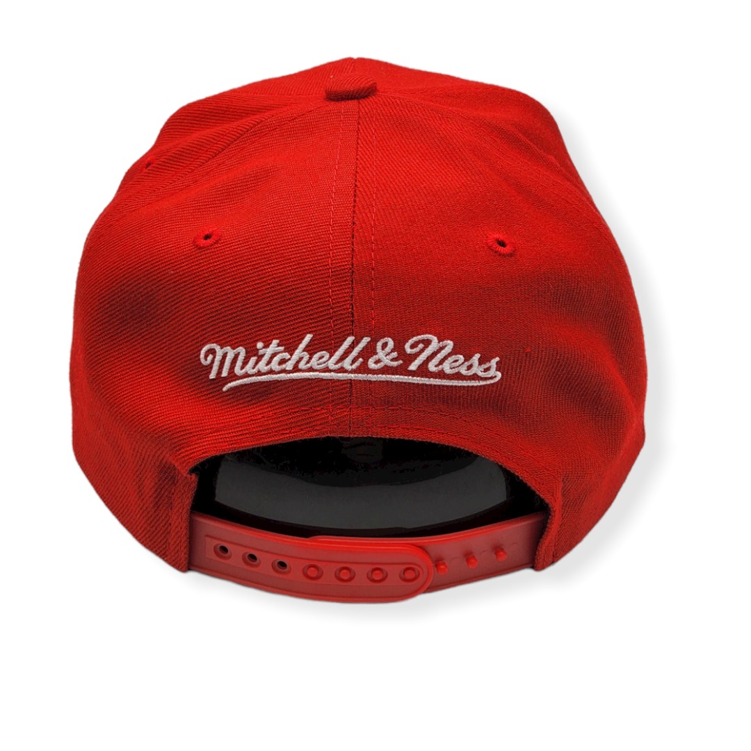 Mitchell & Ness Chicago Bulls Team Ground 2.0 Red Adjustable Snapback Hat Cap