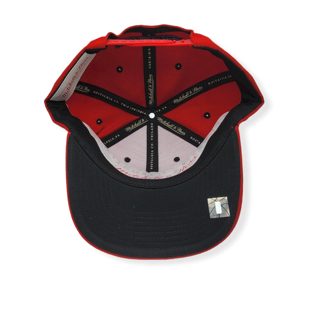 Mitchell & Ness Chicago Bulls The Champs 1997 Finals Red Adjustable Snapback Hat Cap
