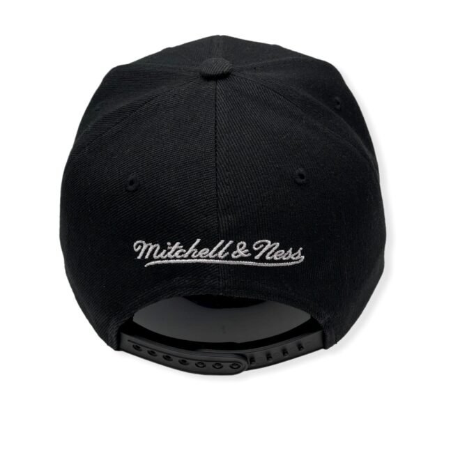 Mitchell & Ness Memphis Grizzlies Core Basic Hardwood Classics Black Adjustable Snapback Hat Cap