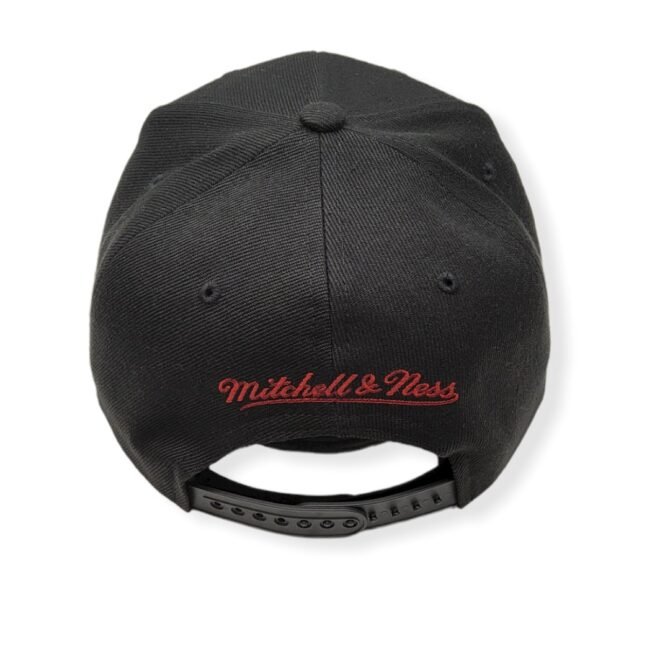 Mitchell & Ness Miami Heat Core Basic Black/Red Adjustable Snapback Hat Cap