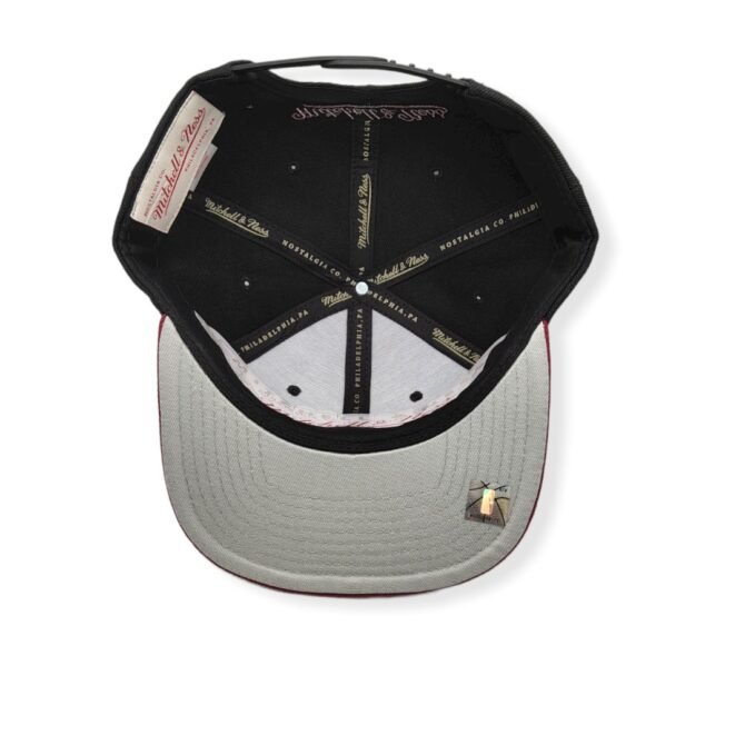Mitchell & Ness Miami Heat Core Basic Black/Red Adjustable Snapback Hat Cap