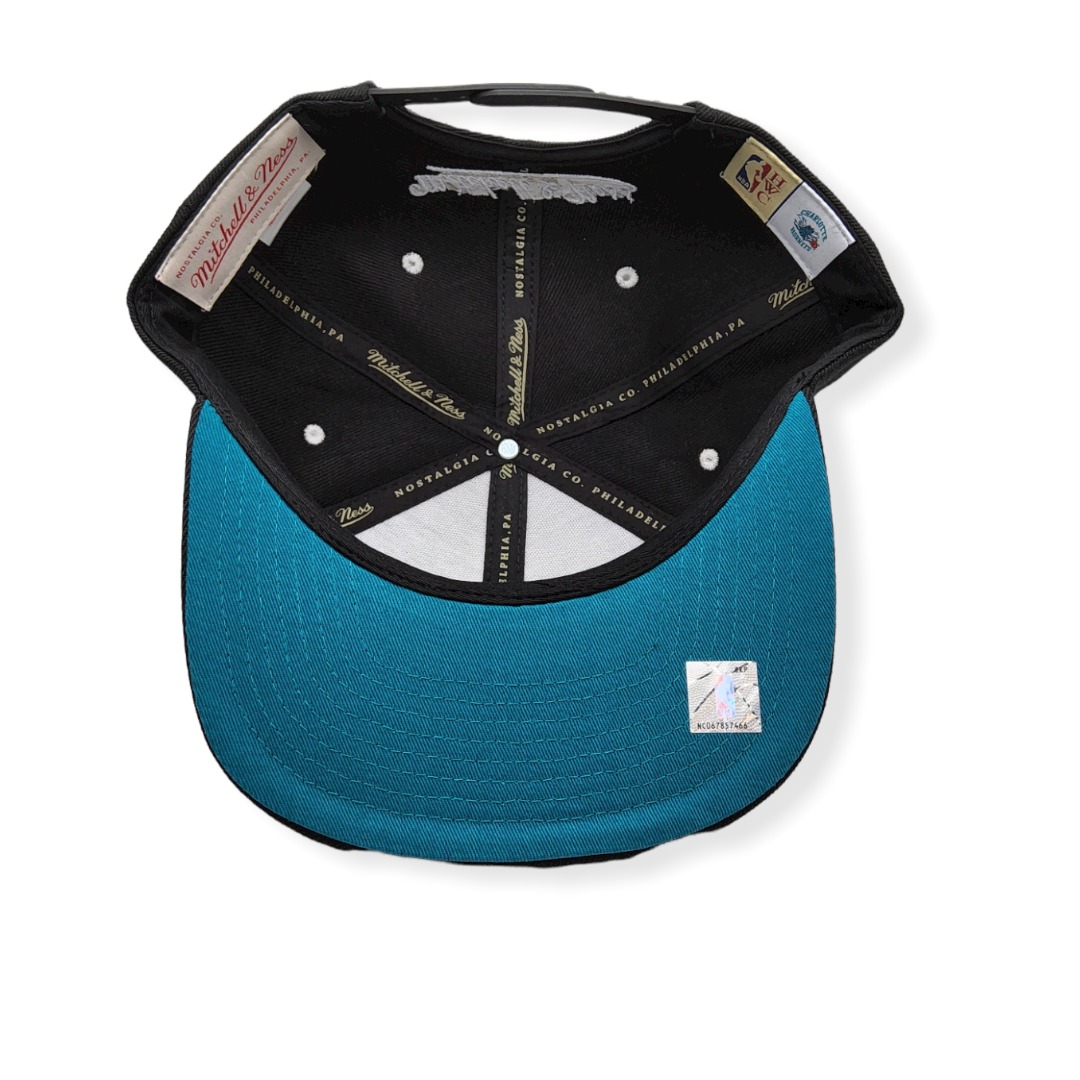 Mitchell & Ness Charlotte Hornets White Popz Hardwood Classics Black Adjustable Snapback Hat Cap