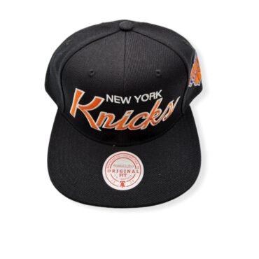 Mitchell & Ness New York Knicks Team Script 2.0 Adjustable Snapback Hat Cap