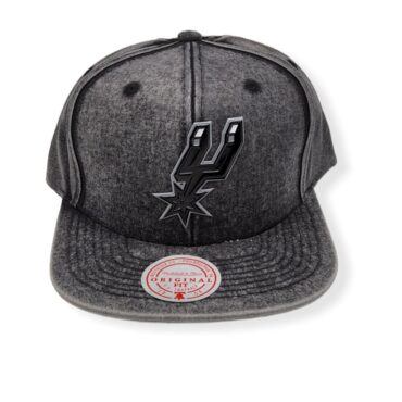 Mitchell & Ness San Antonio Spurs Modern Vintage Adjustable Snapback Hat Cap