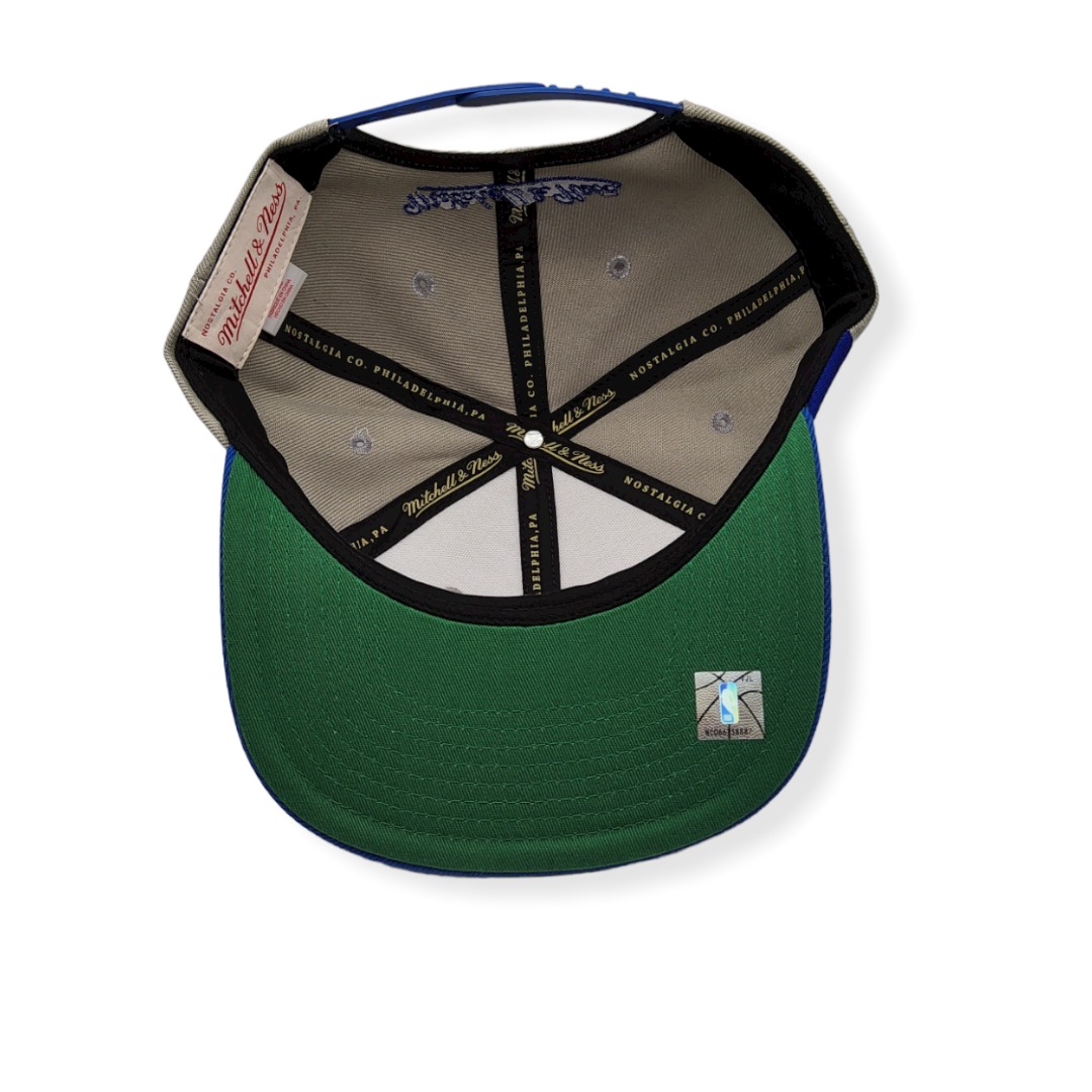 Mitchell & Ness Orlando Magic Sharktooth Grey/Blue Adjustable Snapback Hat Cap