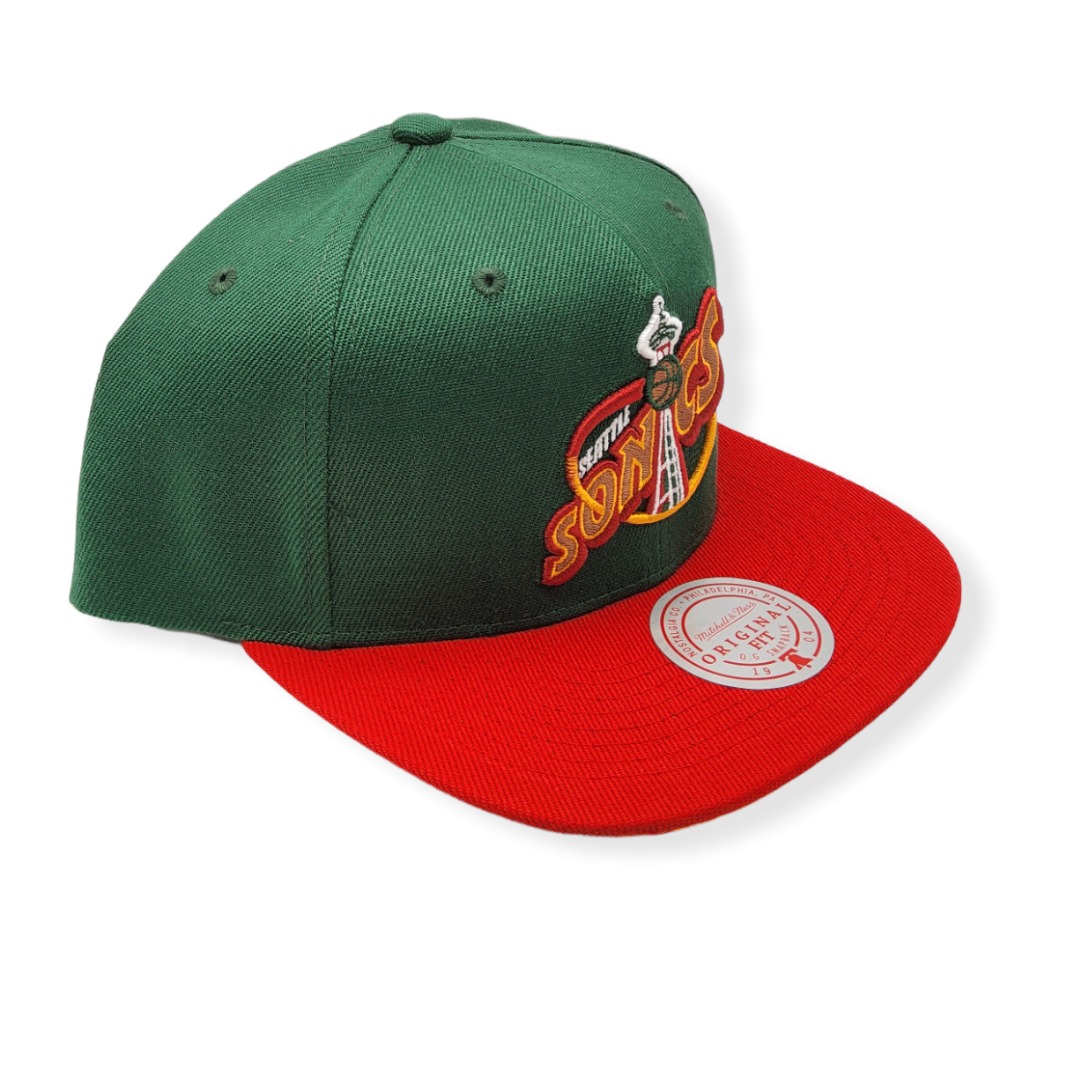Mitchell & Ness Seattle Supersonics Core Basic Hardwood Classics Green/Red Adjustable Snapback Hat Cap