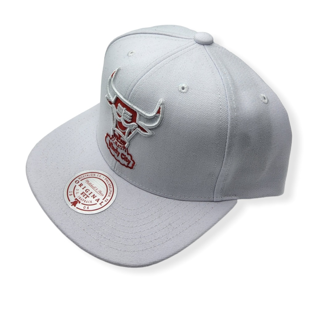 Mitchell & Ness Chicago Bulls White Out TC Pop Adjustable Snapback Hat Cap