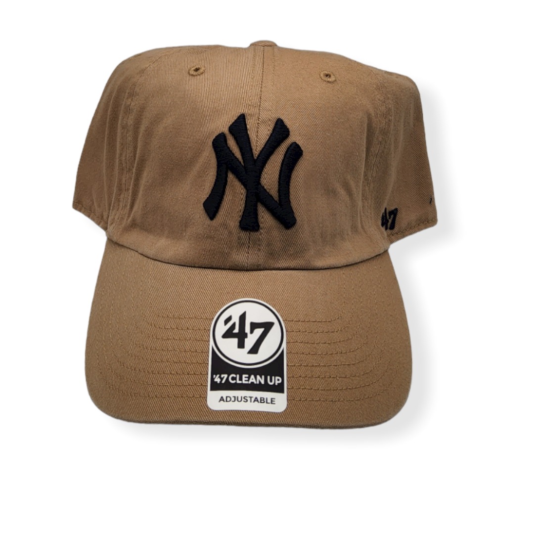 '47 New York Yankees Clean Up Khaki/Navy Logo Adjustable Strap Hat Cap