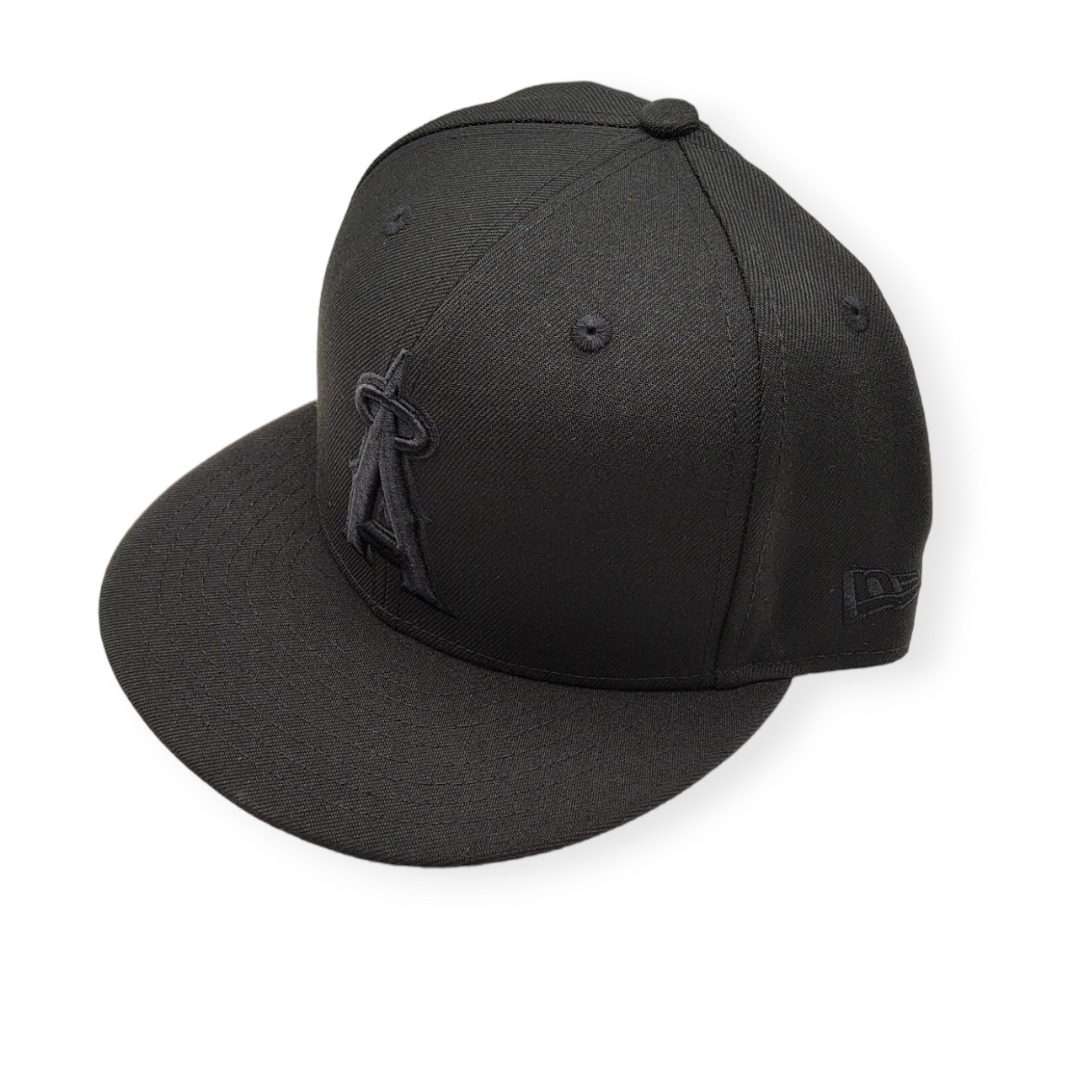 New Era Los Angeles Angels 59Fifty Black/Black Fitted Hat Cap Size 7 3/4