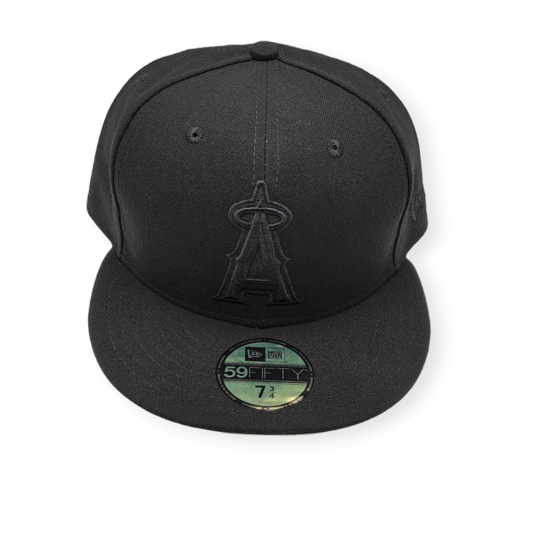 New Era Los Angeles Angels 59Fifty Black/Black Fitted Hat Cap Size 7 3/4