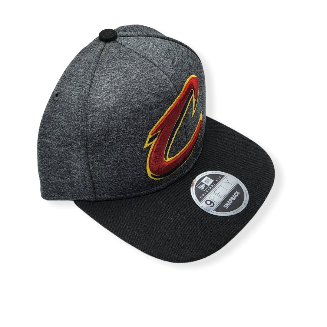 New Era Cleveland Cavaliers 9Fifty Heather Huge Original Fit Adjustable Snapback Hat Cap