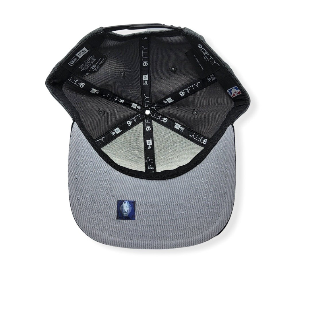 New Era Cleveland Cavaliers 9Fifty Heather Huge Original Fit Adjustable Snapback Hat Cap