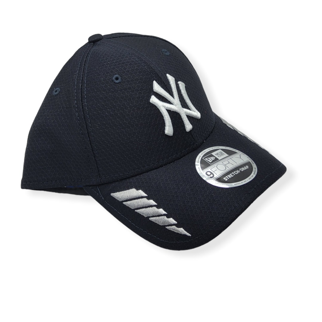 New Era New York Yankees 9Forty Stretch Snap Rush B1 Adjustable Snapback Hat Cap