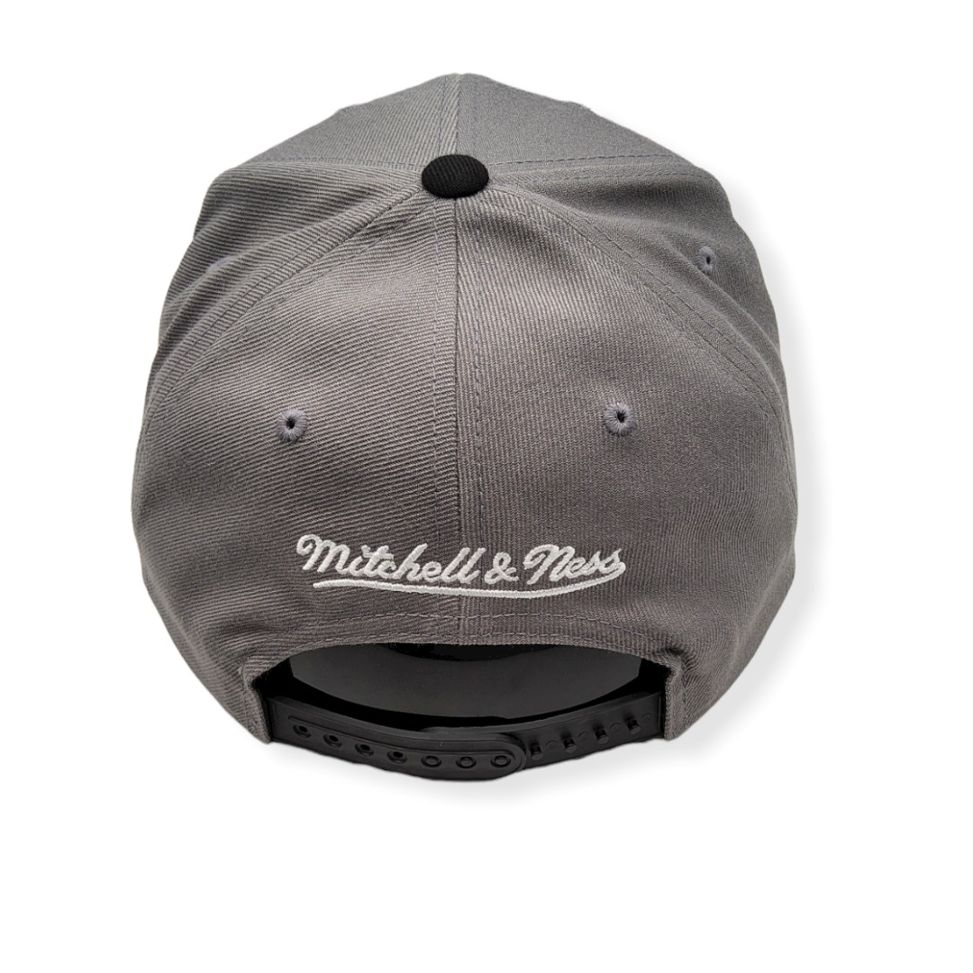 Mitchell & Ness Brooklyn Nets Wool 2 Tone Adjustable Snapback Hat Cap