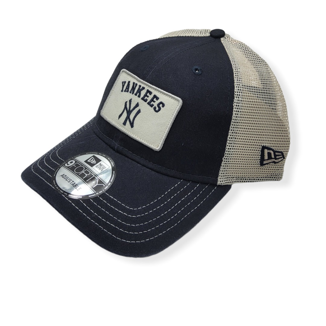 New Era New York Yankees 9Forty Trucker B1 Adjustable Snapback Hat Cap