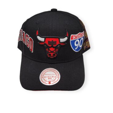 Mitchell & Ness Chicago Bulls Hyper Local Pro Crown Black Adjustable Snapback Hat Cap