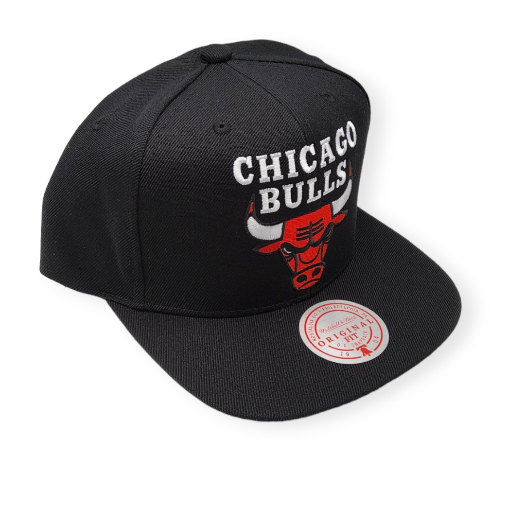 Mitchell & Ness Chicago Bulls IF20267 Black Adjustable Snapback Hat Cap