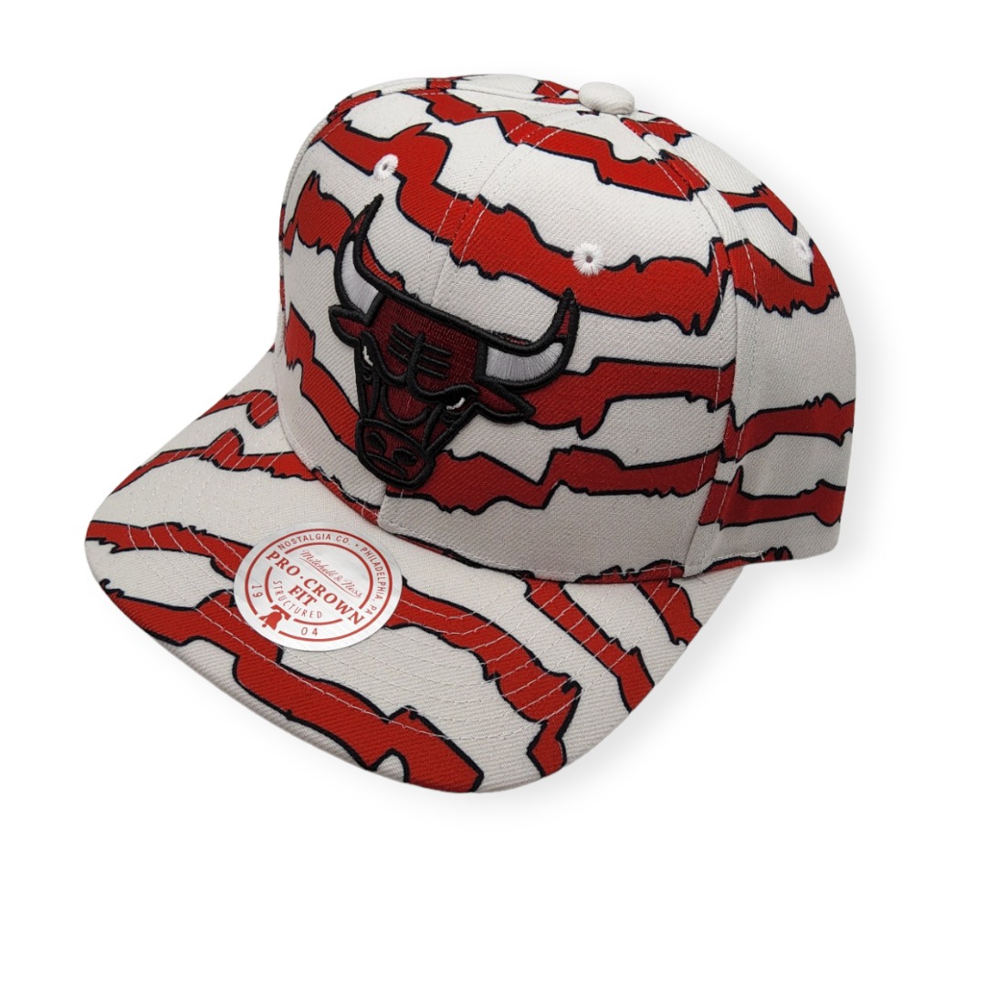 Mitchell & Ness Chicago Bulls Krookz Pro Crown White/Red Adjustable Snapback Hat Cap