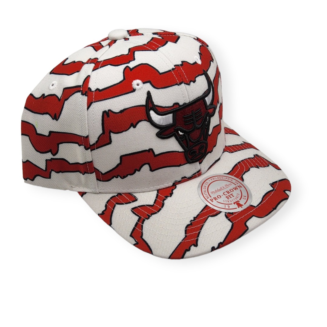 Mitchell & Ness Chicago Bulls Krookz Pro Crown White/Red Adjustable Snapback Hat Cap