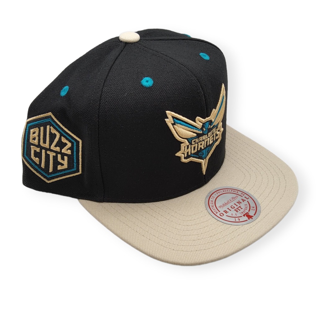 Mitchell & Ness Charlotte Hornets Pin Drop Black/Cream Adjustable Snapback Hat Cap