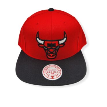 Mitchell & Ness Chicago Bulls Wool 2 Tone Red/Black Adjustable Snapback Hat Cap
