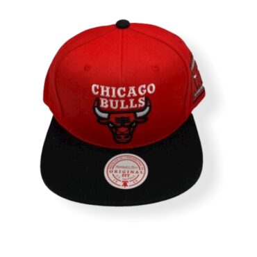 Mitchell & Ness Chicago Bulls Patchwork Red/Black Adjustable Snapback Hat Cap