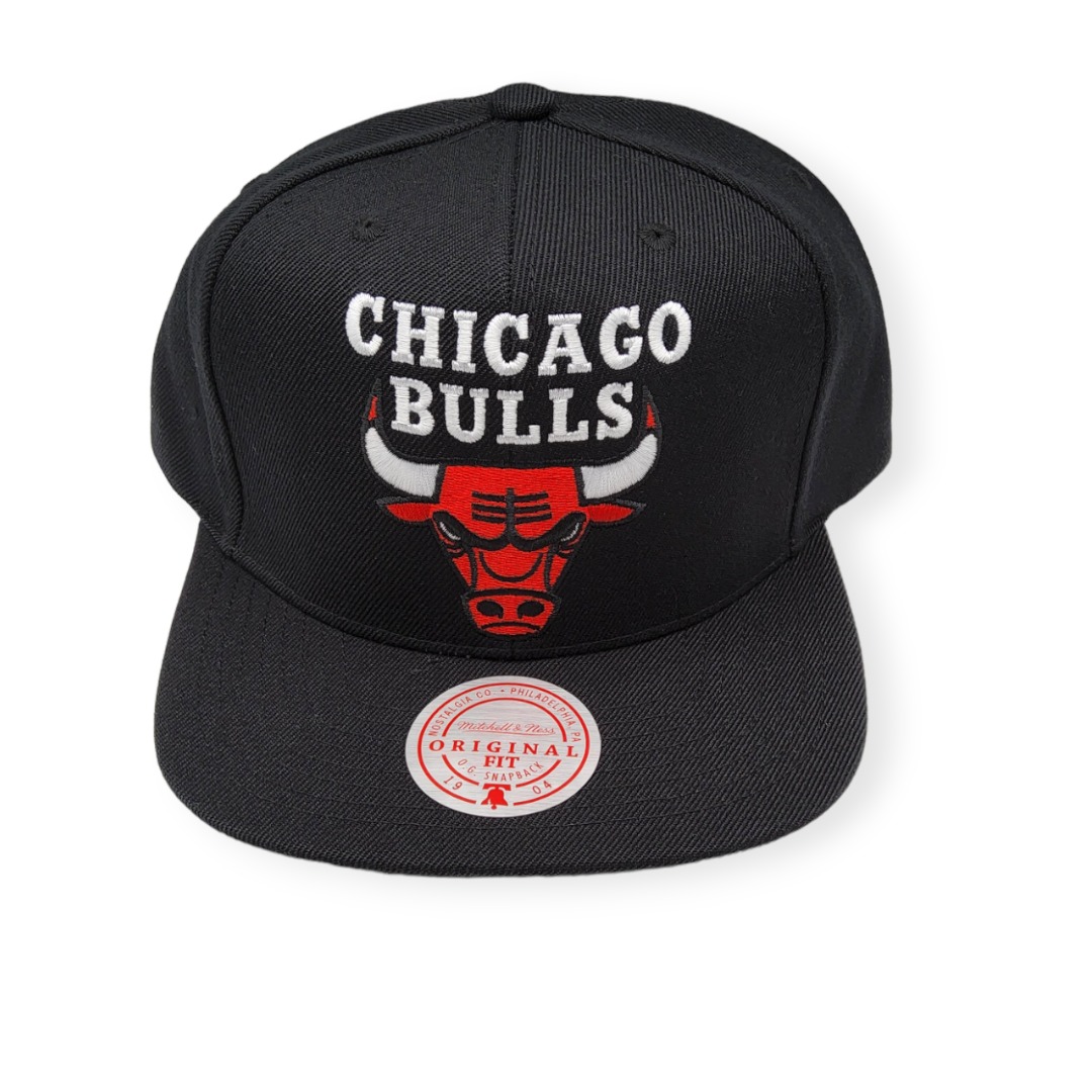 Mitchell & Ness Chicago Bulls IF20267 Black Adjustable Snapback Hat Cap