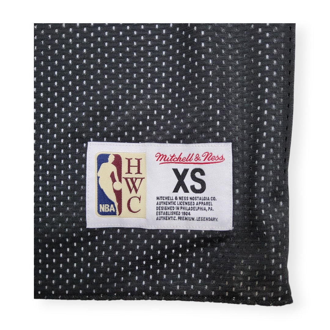 Mitchell & Ness Chicago Bulls Reversible Dennis Rodman Hardwood Classics Black Mesh Tank Size S