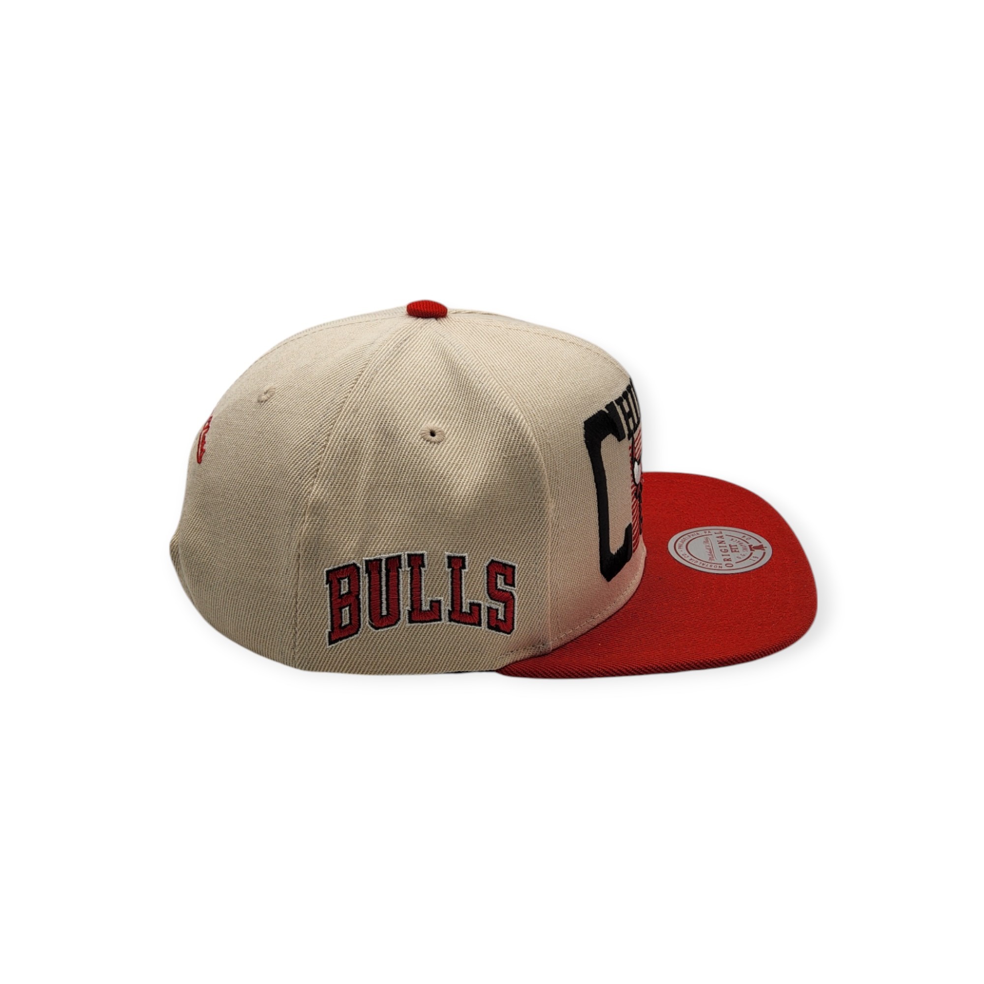 Mitchell & Ness Chicago Bulls Speed Zone Off White/Red Adjustable Snapback Hat Cap