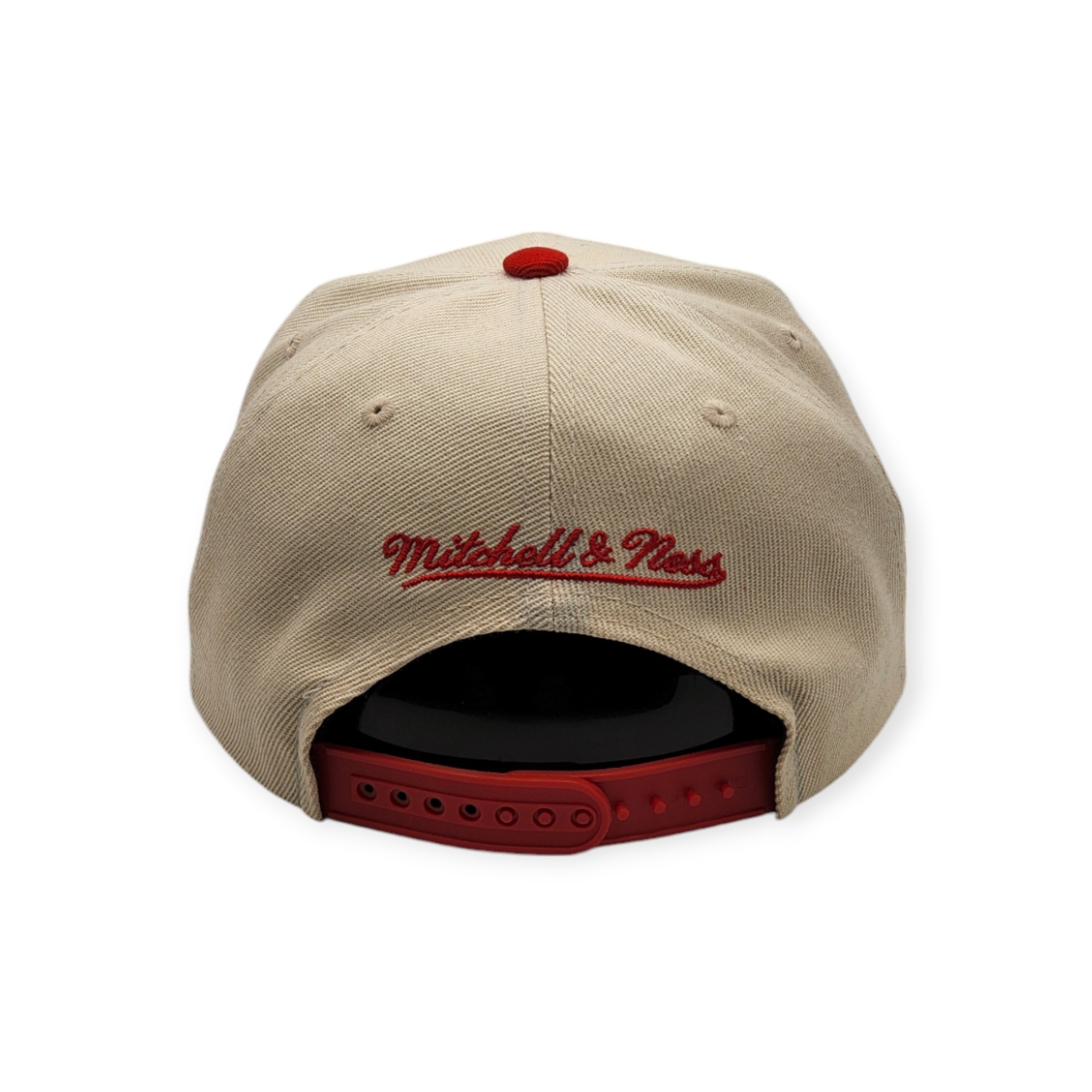 Mitchell & Ness Chicago Bulls Speed Zone Off White/Red Adjustable Snapback Hat Cap