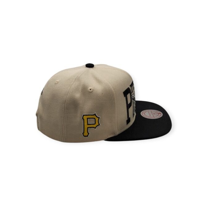Mitchell & Ness Pittsburgh Pirates Speed Zone Off White/Black Adjustable Snapback Hat Cap