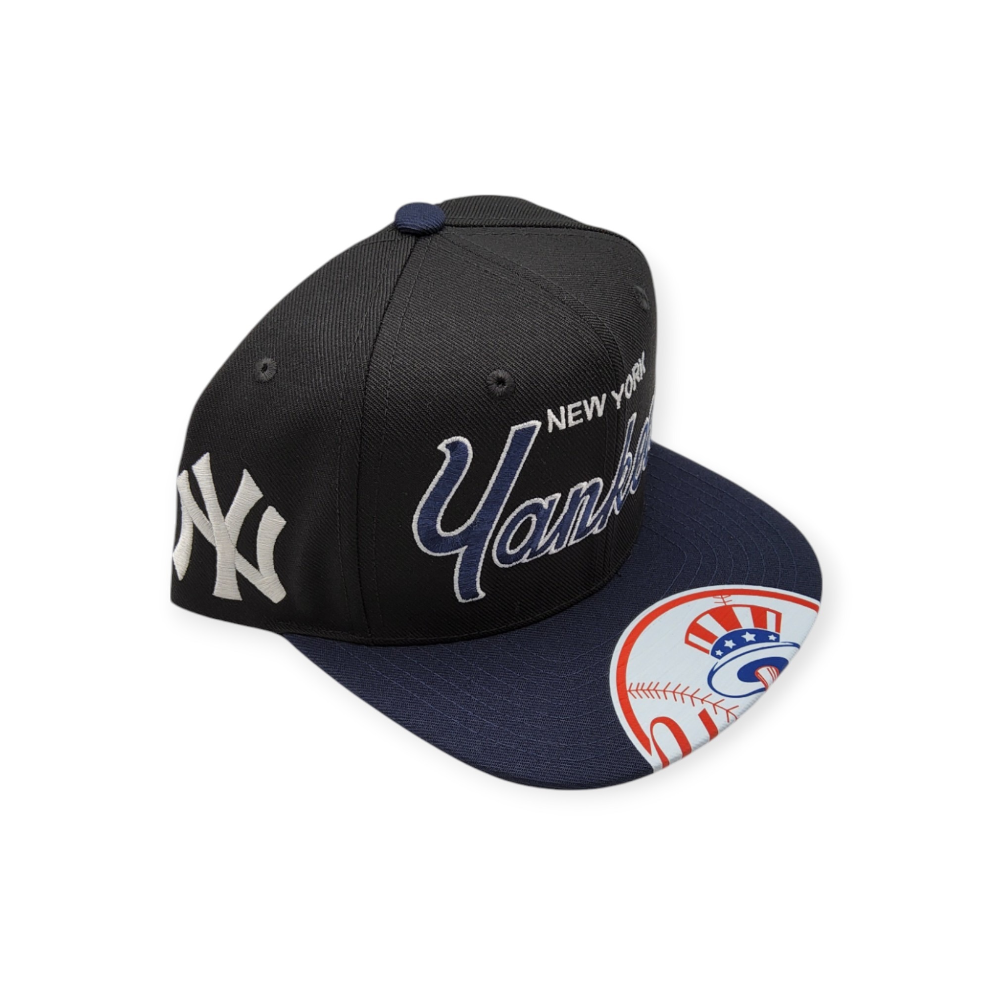 Mitchell & Ness New York Yankees Big Mouth Black/Navy Adjustable Snapback Hat Cap