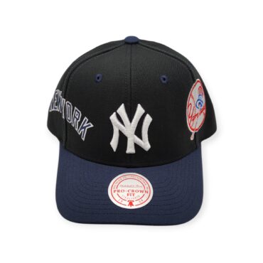 Mitchell & Ness New York Yankees Overbite Pro Black/Navy Adjustable Snapback Hat Cap