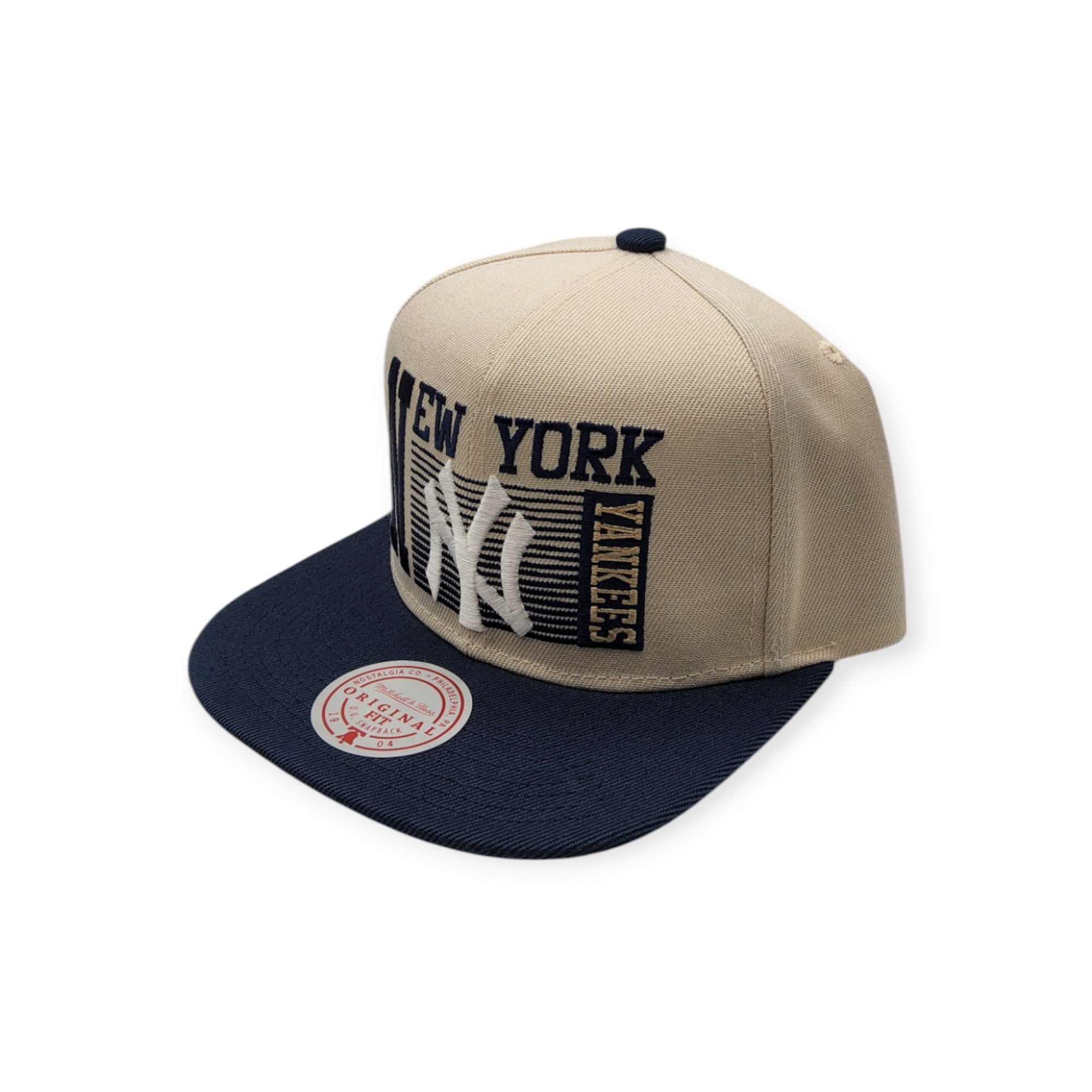 Mitchell & Ness New York Yankees Speed Zone Off White/Navy Adjustable Snapback Hat Cap