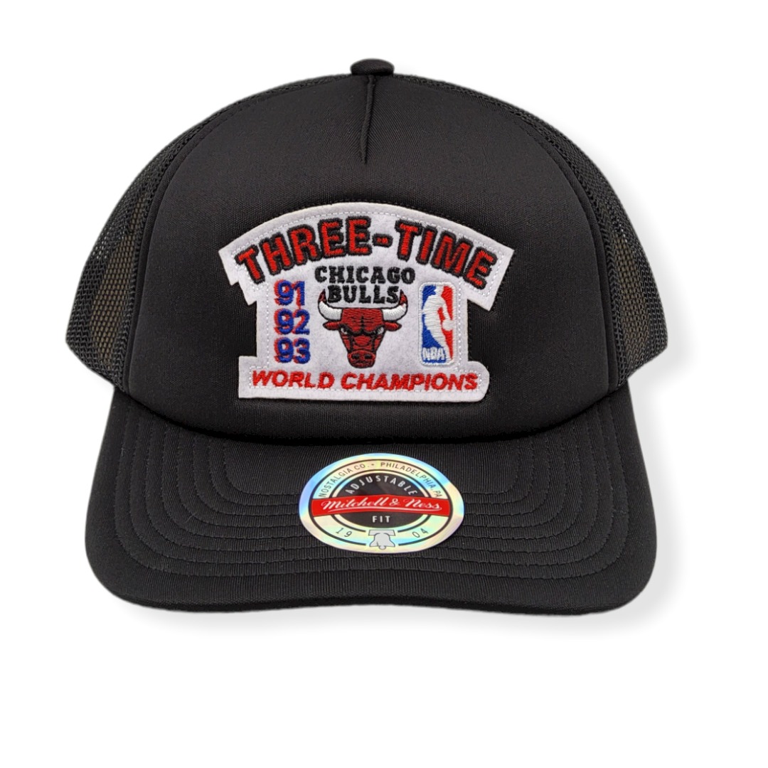 1663108887_MN-Bulls-Championship-Trucker-195563439364-01.jpg