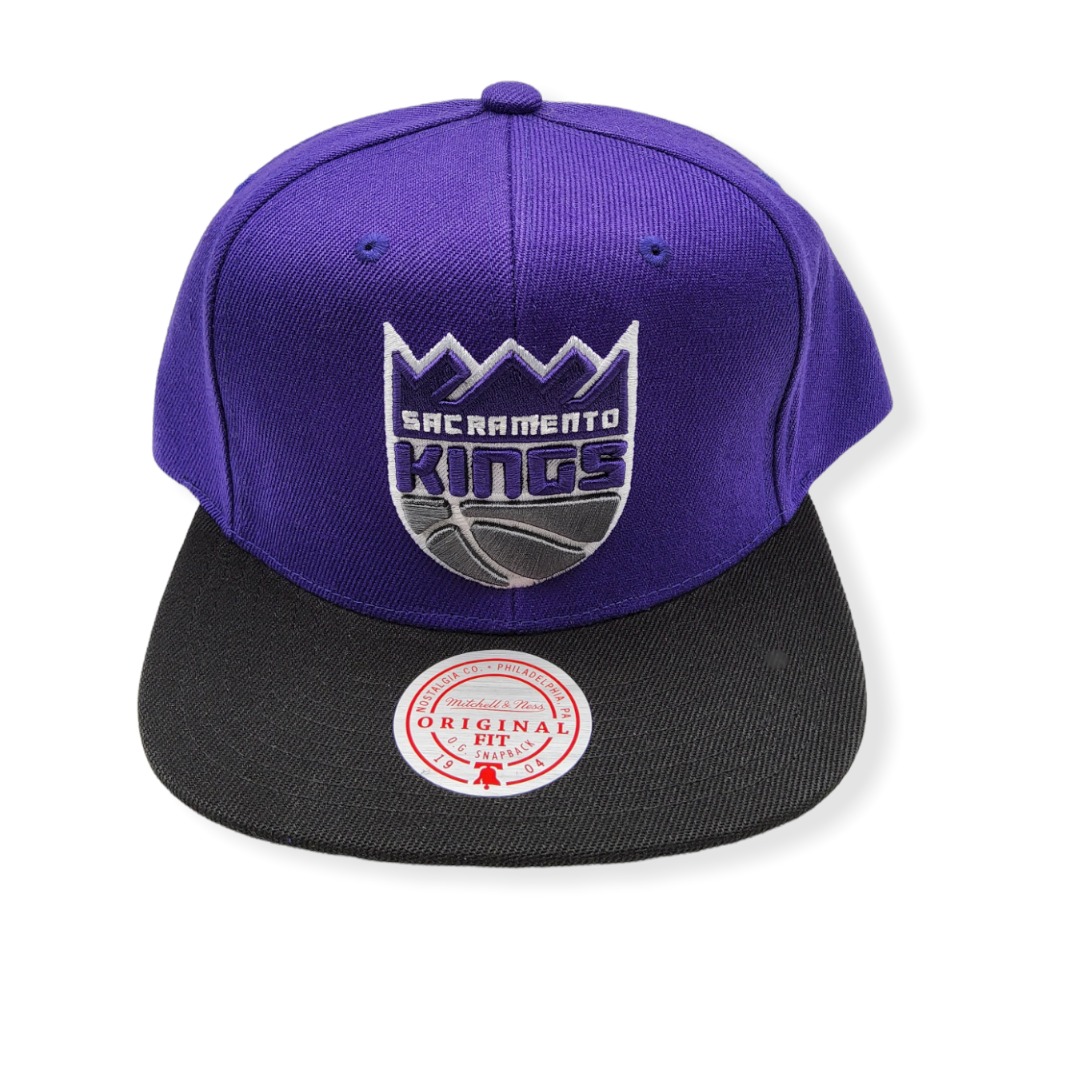 1670380063_MN-Kings-Core-Basic-Purple-Black-195563193815-01.jpg