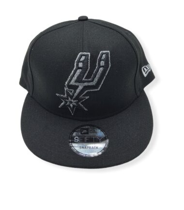 New Era San Antonio Spurs 9Fifty Squad Twist Adjustable Snapback Hat Cap