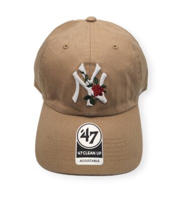 '47 New York Yankees Clean Up Thorn Khaki Adjustable Strap Hat Cap