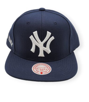 Mitchell & Ness New York Yankees Evergreen Coop Navy Adjustable Snapback Hat Cap