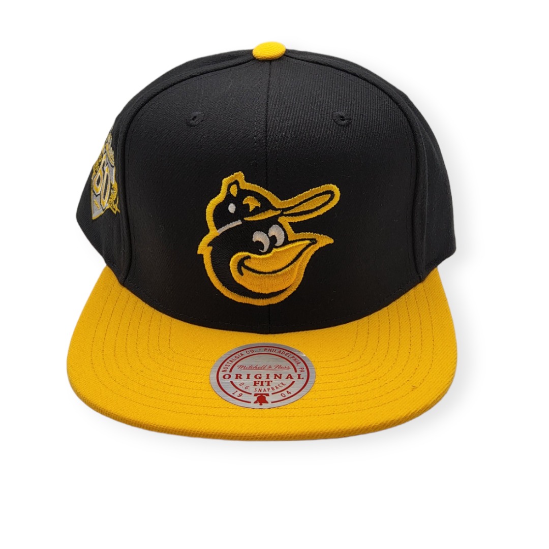 1689638218_MN-Orioles-Hometown-Coop-Black-Yellow-197507010783-01.jpg